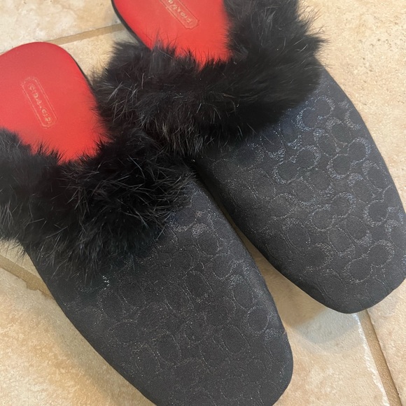 Coach black shimmer slippers w real fur trim size 8 - Picture 6 of 6